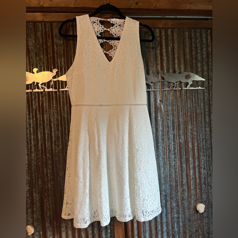 *NEW* White Lacey Knee Length Dress